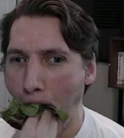 T-rex: no jodas tu que el meteorito ese viene aqui vamos a extinguirnos todos

El puto braquiosaurio: