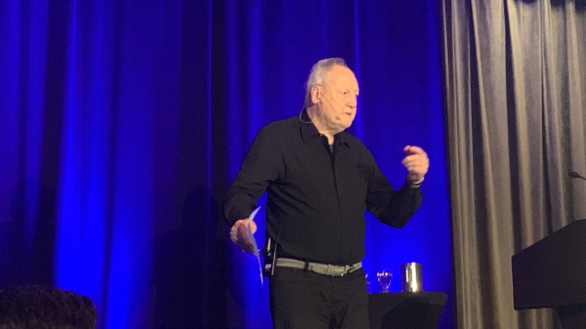 Changes are voluntary but inevitable for system change. Les changements sont volontaires mais inévitables pour le changement de système <a href="/MichaelFullan1/">Michael Fullan</a> <a href="/AQPDE1/">AQPDE</a>