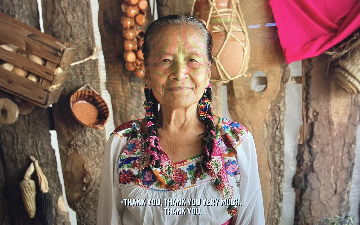 schmoozequeen's tweet photo. #EvolvingVegan Episode #4 #MexicoCity
🇲🇽🌶️🍫🌽🌵🌮🌯🫔
Amazing episode! Must watch!👀 #Vegan #Foodie #MexicanVeganFood #Mexico #VeganRestaurants #StreetFood #VeganFood #MexicoCity #Plantbased #Mole #YUMM @CraveCanada HOST @MenaMassoud
https://t.co/O02eCrwY0k https://t.co/KWqsFoBjzy