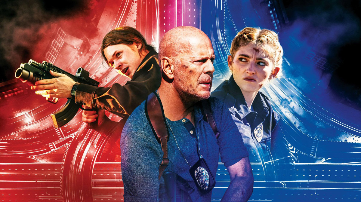 Metropolitan_Fr's tweet photo. Dans #DetectiveKnightIndependence, #BruceWillis tente le tout pour le tout pour arrêter un ambulancier déséquilibré qui se fait passer pour un policier. Retrouvez l'avis du média @CritiqueFilm juste ici : https://t.co/2Y2iEfRBn7 https://t.co/bs4S7pXejw