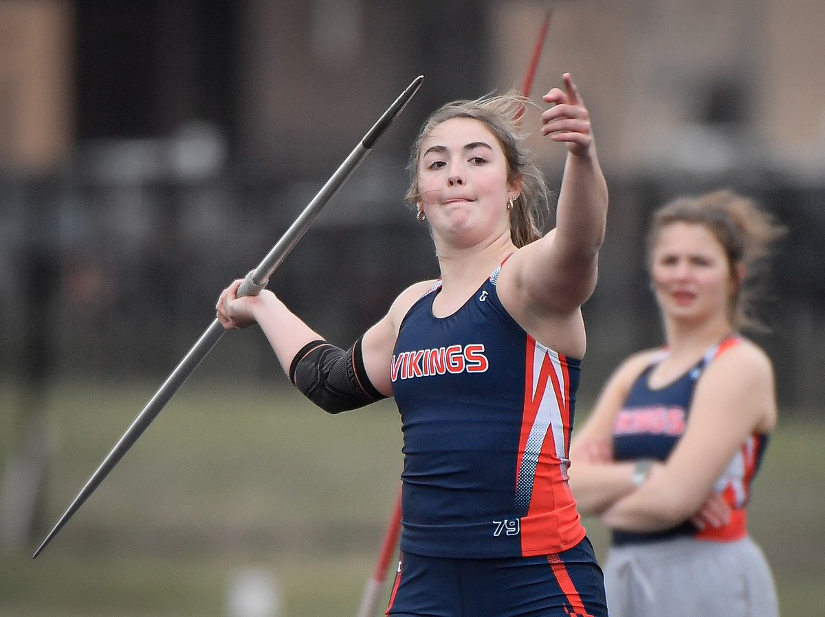 . <a href="/TopsportsN/">TopSports.news</a> Shawnee County high school girls track and field honor roll. <a href="/HaydenHigh/">Hayden Catholic HS</a> <a href="/HPHSATHLETICS/">HPHS Scots of Topeka Ks</a> <a href="/RossvilleDawgs/">Rossville Dawgs</a> <a href="/SeamanTrack/">Seaman High Track</a> <a href="/SHHSThunderbird/">Shawnee Heights HS</a> <a href="/SilverLakeEagle/">Silver Lake Schools, USD 372</a> <a href="/T_HighAthletics/">Topeka High Athletics</a> @TWHSTrack <a href="/RuralTF/">WRTrack&Field</a> ...
topsports.news/news/3168-tsn-…