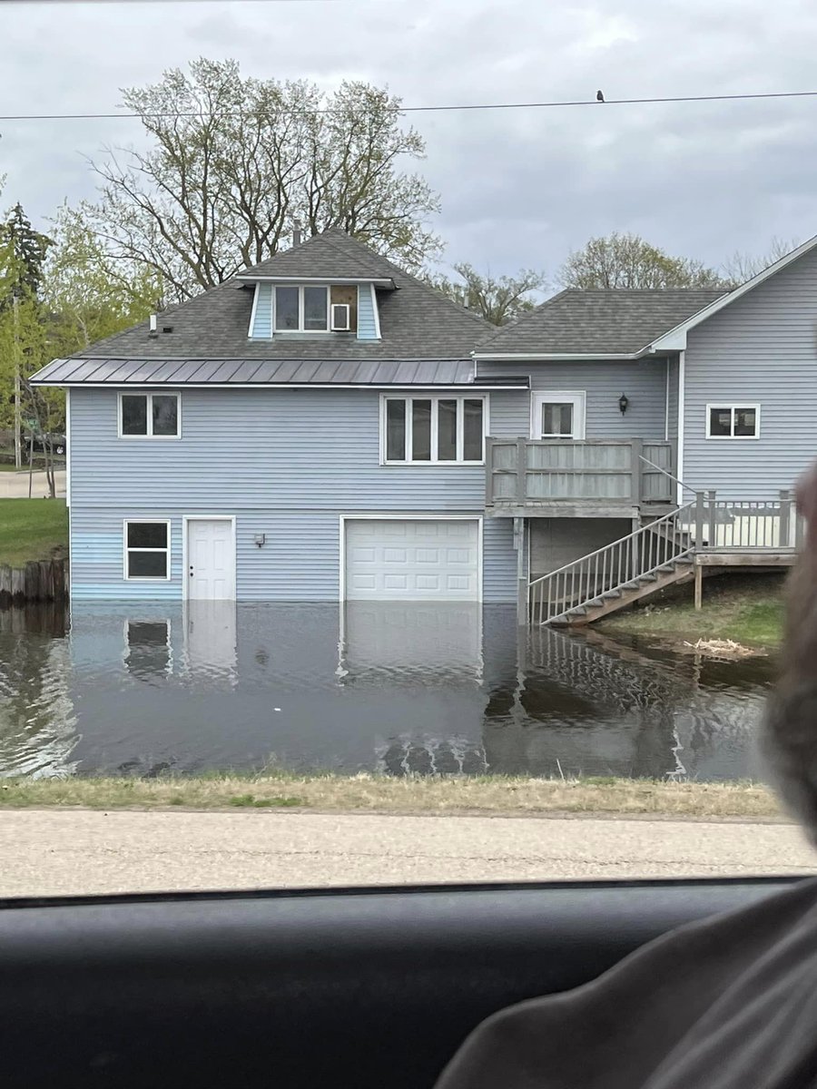 27 Storm Track Weather on Twitter "RT MaxTsaparis MississippiRiver