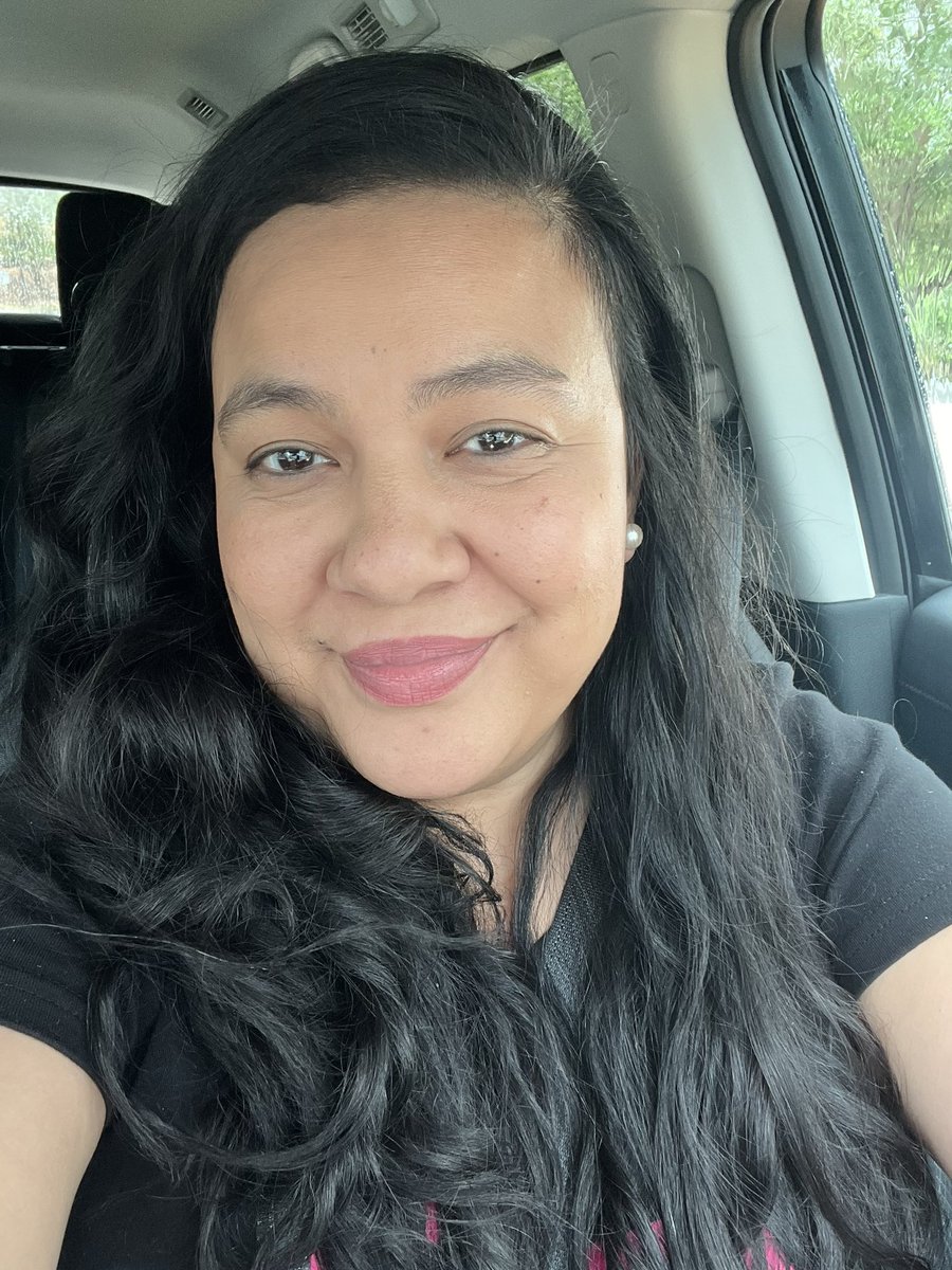 Pls join me in celebrating, <a href="/becca3189/">Rebecca Smith</a>! 15 years of service and commitment to T-Mobile! Orlando Central appreciates you and all you do for our people! Congrats! <a href="/EddiePryor7/">Eddie Pryor</a> @JacksonTingley <a href="/ChartierDoug/">Doug Chartier</a>