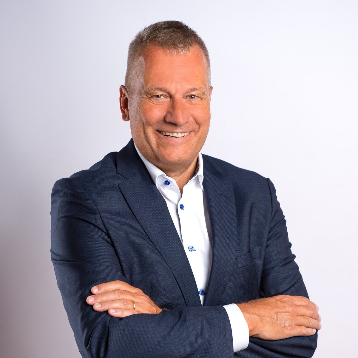 APdigitales's tweet image. Winfried Muehling @Pro_Carton  : "El #consumidor es la clave para desbloquear la #economiacircular : debemos tener en cuenta sus requisitos" 
➡️bit.ly/3LnaJ5s
@WMuehling #ProCarton #sostenibilidad #DiaDeLaTierra #packaging #envases