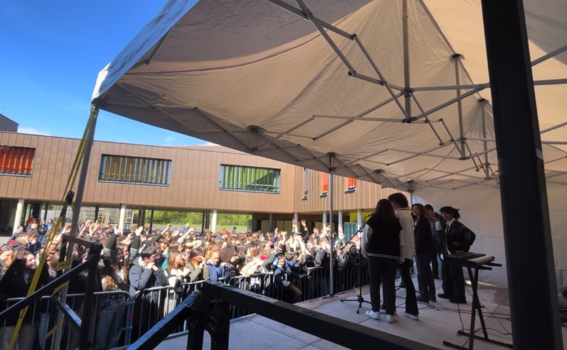 CONCERT DE NOS ELEVES DE 4EME &amp; 3EME EN PARTENARIAT AVEC L'ECOLE DE MUSIQUE POP'UP ET LEO C' - BRAVO A TOUS ! college-stemarie-dinard.com/actualites-gen…