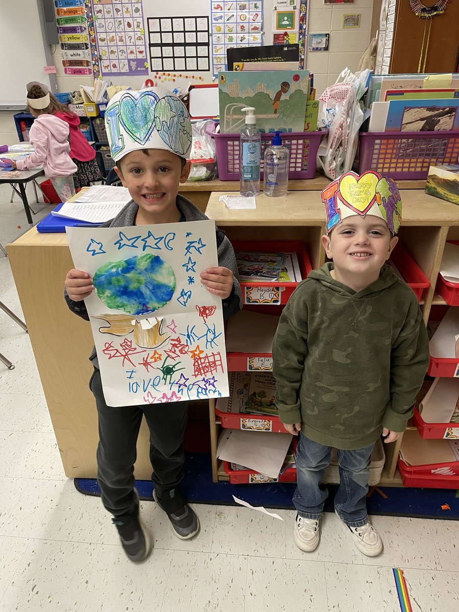 BlessingMahopac's tweet image. Earth day Fun! 🌎#EarthDay2023 #proudap @FulmarsFinest  @jesselliheroes