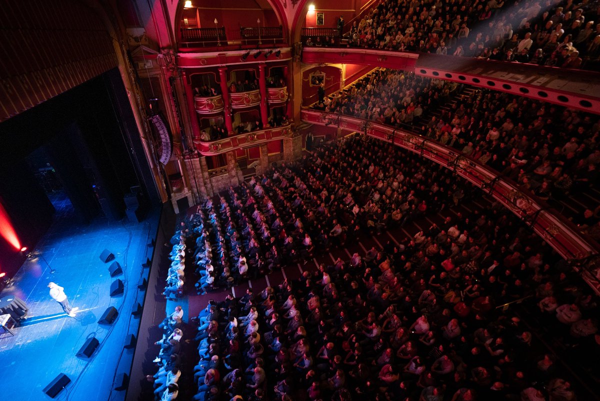 russellhoward's tweet photo. Week 6, done! ✅ 

Doing 7 sold out homecoming shows in Bristol was absolutely incredible. Thank you so much to everyone who came, you made it some of the best gigs of the tour so far! https://t.co/40Ec7kP779