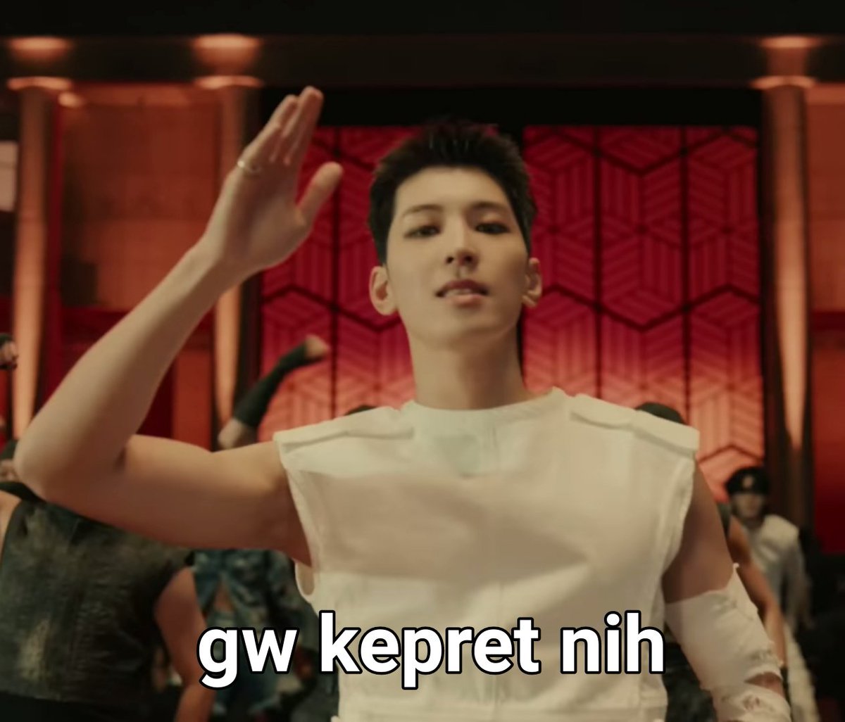 meme seventeen 

— a thread