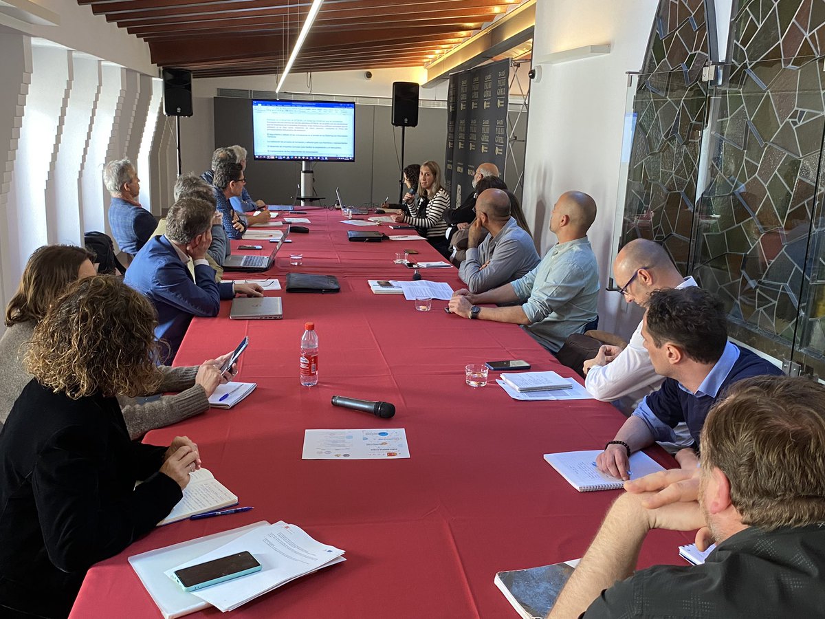 Avui celebrem la 8ena Assemblea de la xarxa <a href="/sitmun_eu/">sitmun_eu</a> al <a href="/PalauGuell/">Palau Güell 🏛</a>. La xarxa funciona des de 2006 i ha esdevingut una bona eina per compartir experiències entre els seus membres <a href="/diba/">Diputació de Barcelona</a>