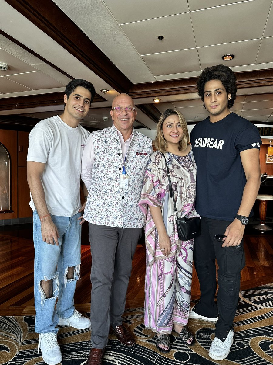 Sailed to the Lakshwadeep Islands on @CordeliaCruises with my sons,what an experience it was😍 thanks to #JurgenBailom ( ceo ) for making sure we don’t miss anything onboard with ur detailed information about the cruise. #travel #familytime #cordeliacruise #love #lakshwadeep