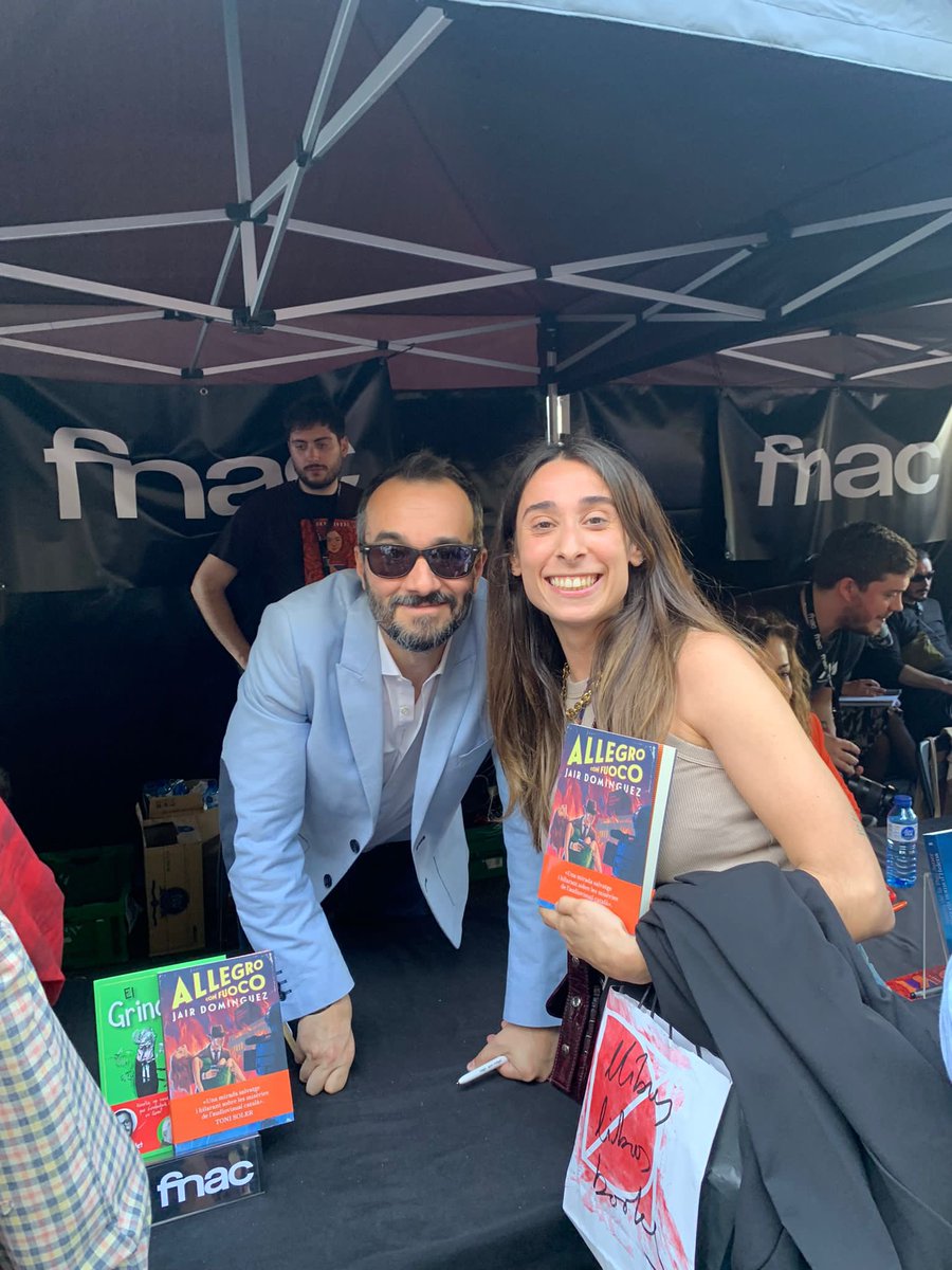 hlna29's tweet photo. Moment fan! Molt simpàtic @sempresaludava https://t.co/cI1UnEK6Uz