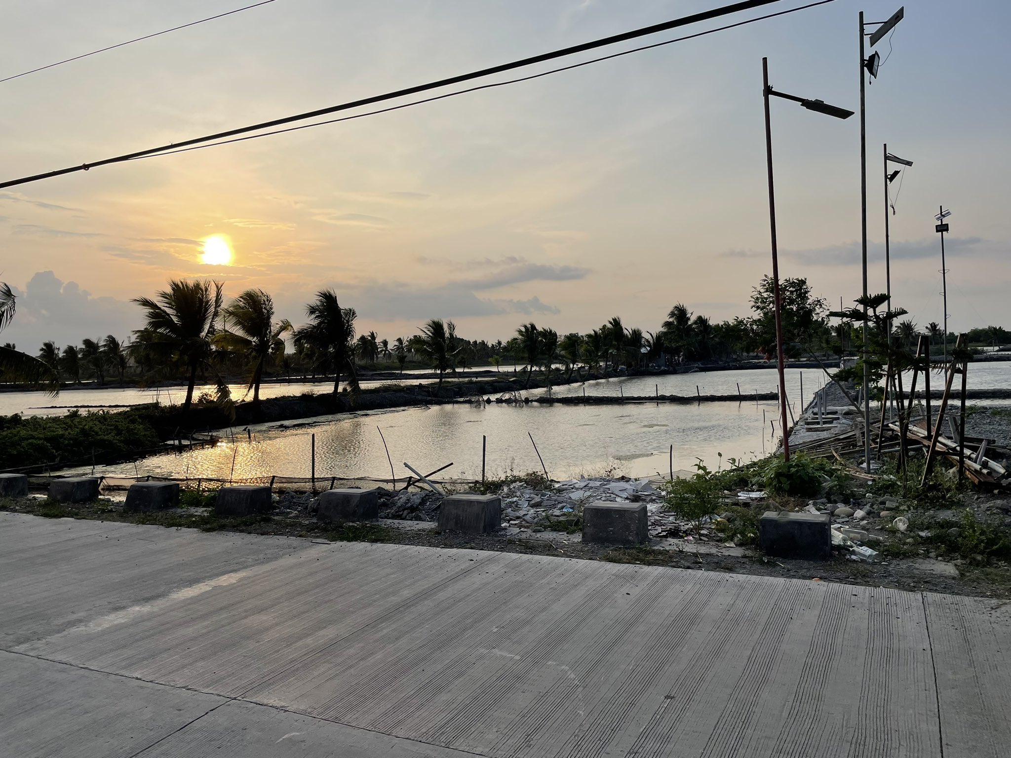 フィリピン現地採用ニキ (pf7zi5gCNOSRmnb) / Twitter