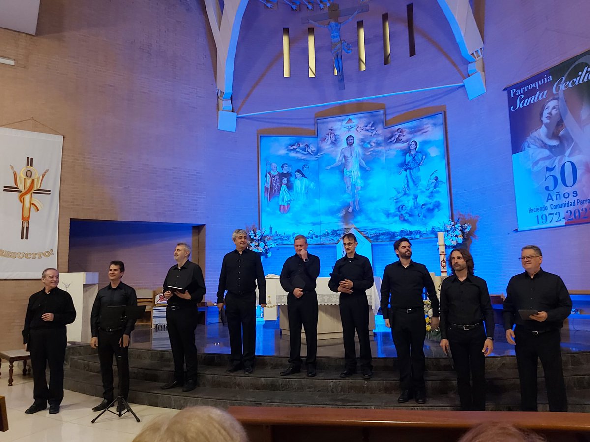 CorLluisVich's tweet photo. El dissabte a la parròquia de Santa Cecília de València, dins del seu magnífic cicle de concerts, tot un exemple. Molt bona organització, gran acústica per a cantar, molt bona assistència i públic entregat. Tot un plaer i molt agraïts. https://t.co/TgXmkT5WVK
