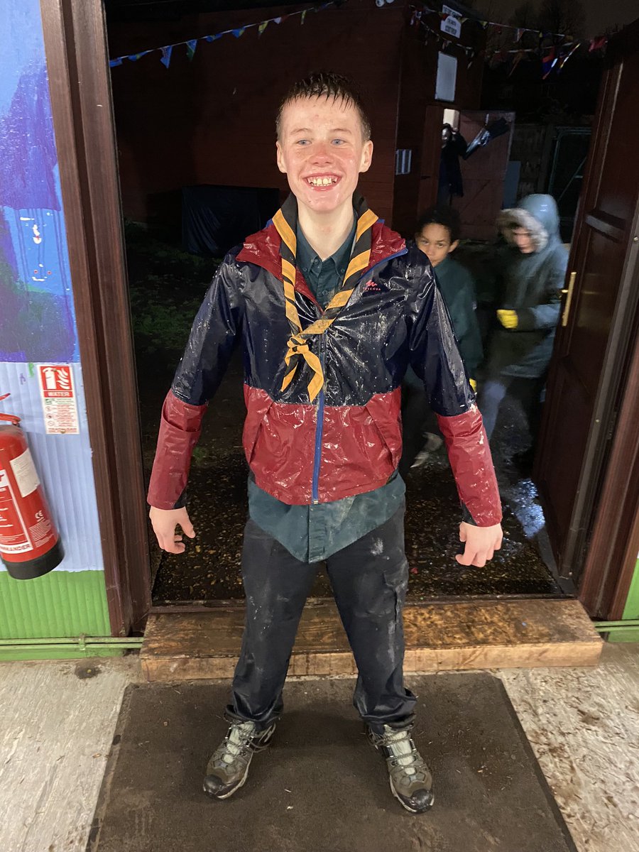 Scouts have been out cleaning their minibus and trailer in preparation for their next adventure!! Some used it as a chance to give themselves a wash too #SouthLondonScouts #SkillsForLife