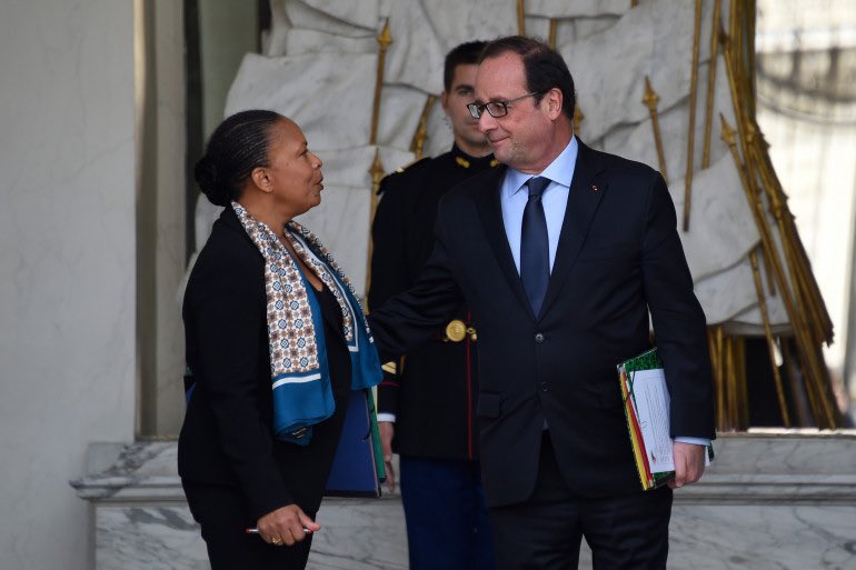 🏳️‍🌈 10 ans 🏳️‍🌈 Le mariage pour tous. Une immense victoire pour l’égalité grâce à un Président, une ministre et tout un pays. Nous nous sommes battus pour que l’amour et le rassemblement soient toujours au dessus du rejet et de la division. Merci <a href="/fhollande/">François Hollande</a> <a href="/ChTaubira/">Christiane Taubira</a>