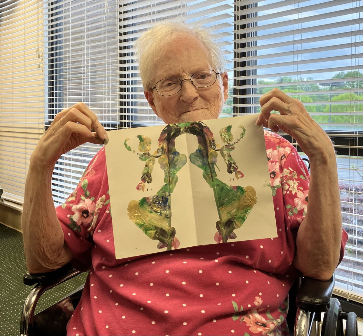 ParkTerraceHC's tweet photo. It’s never too late to learn to create!
Our residents enjoy expressing themselves through art. It’s good for their minds and hearts! https://t.co/KLjewHUhUW