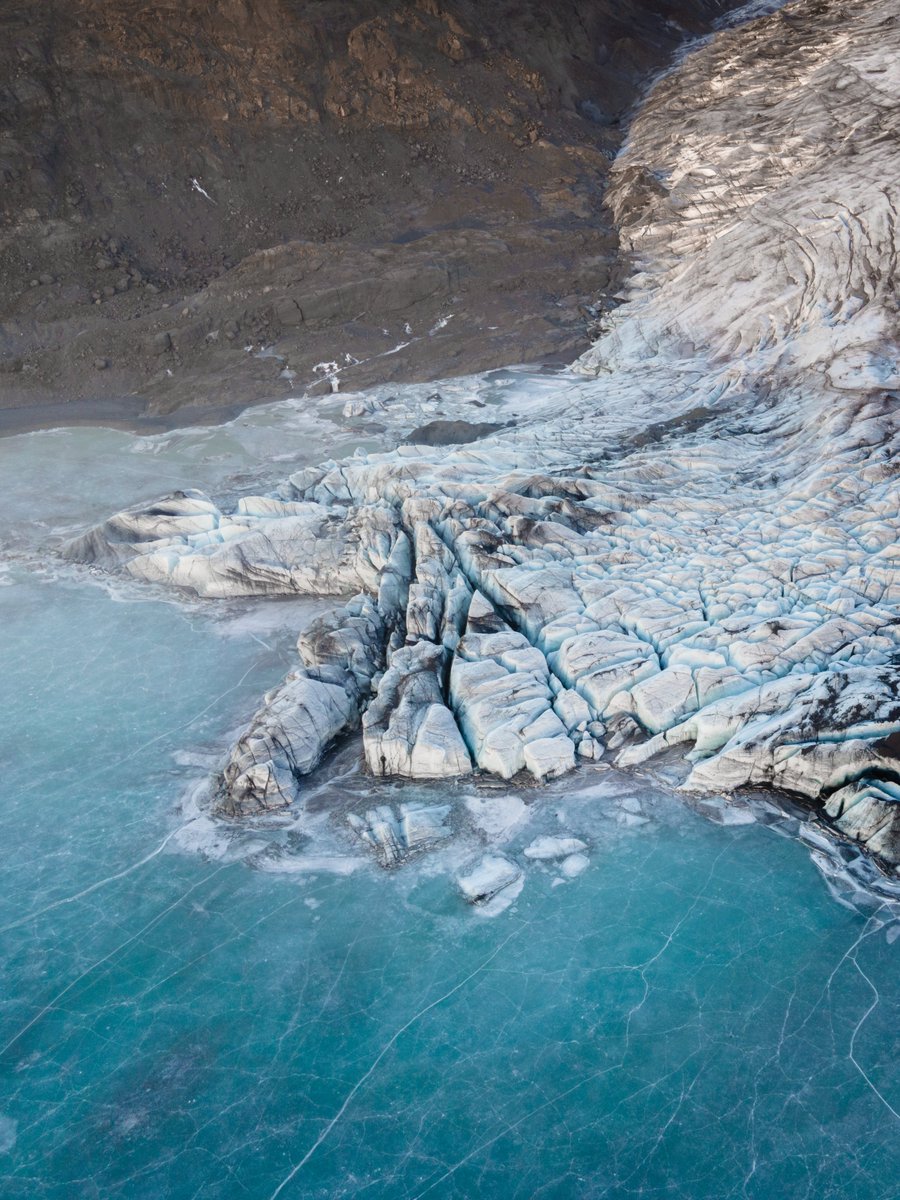 Iceland from above

#SkyPixel