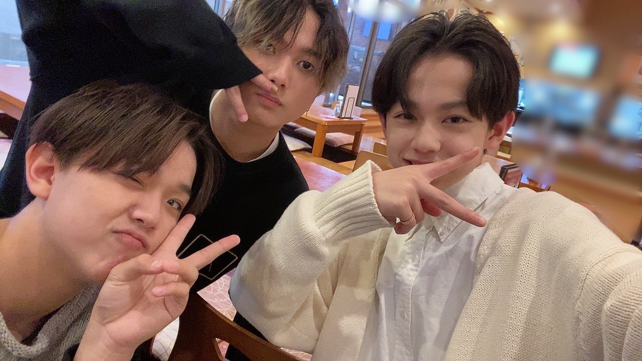 LILLeague 難波碧空 百田隼麻 まとめ売り LIL LEAGUE в X: „中学3年生組🍑🐯🐨 peace🤳🤳 #LILLEAGUE