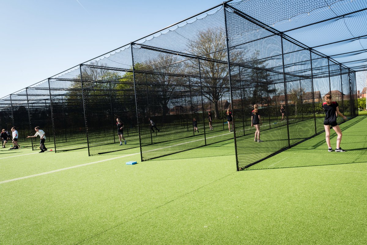 Oakham School tweet media