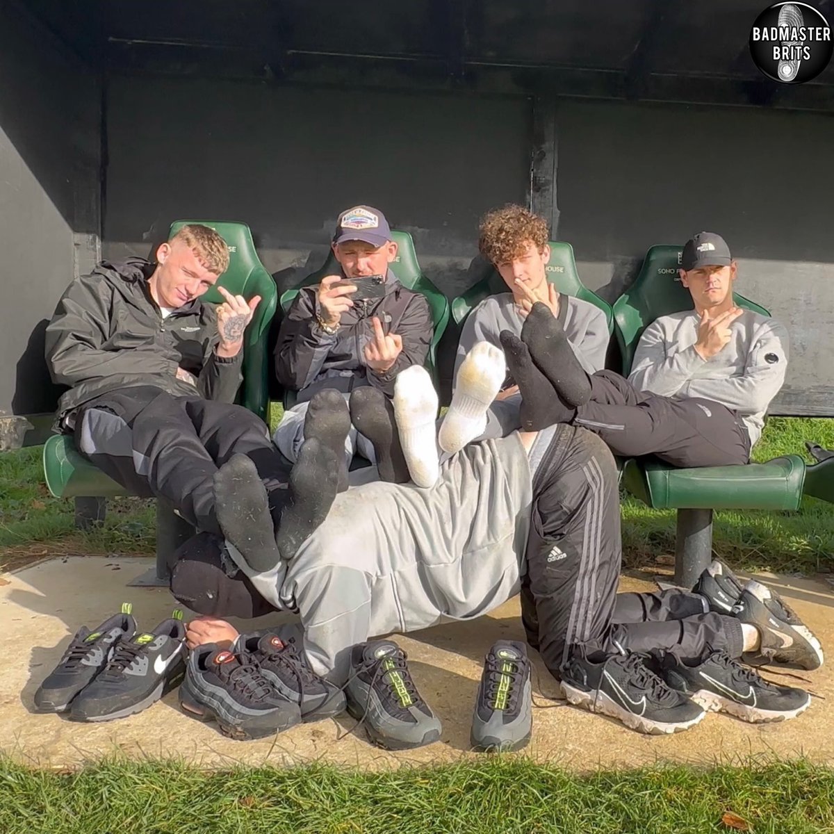 Who you choosing pick wisely you worthless  maggot 😏👿 #rtverification #findom #rtgame #scallymaster #scallydom #chav #kissmyairs #sneakermaster #badmastersboys #cashmaster #cashslave #moneyslave #footslave #humanatm #paypig #cashdrain