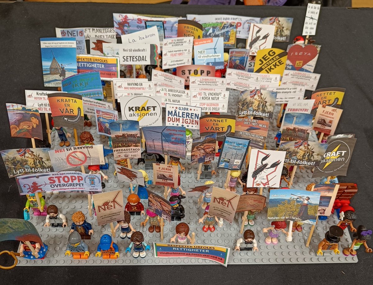 ZaneDatava's tweet image. From the Lego exhibition this weekend #laelvaleve #kraftaksjonen #neitil