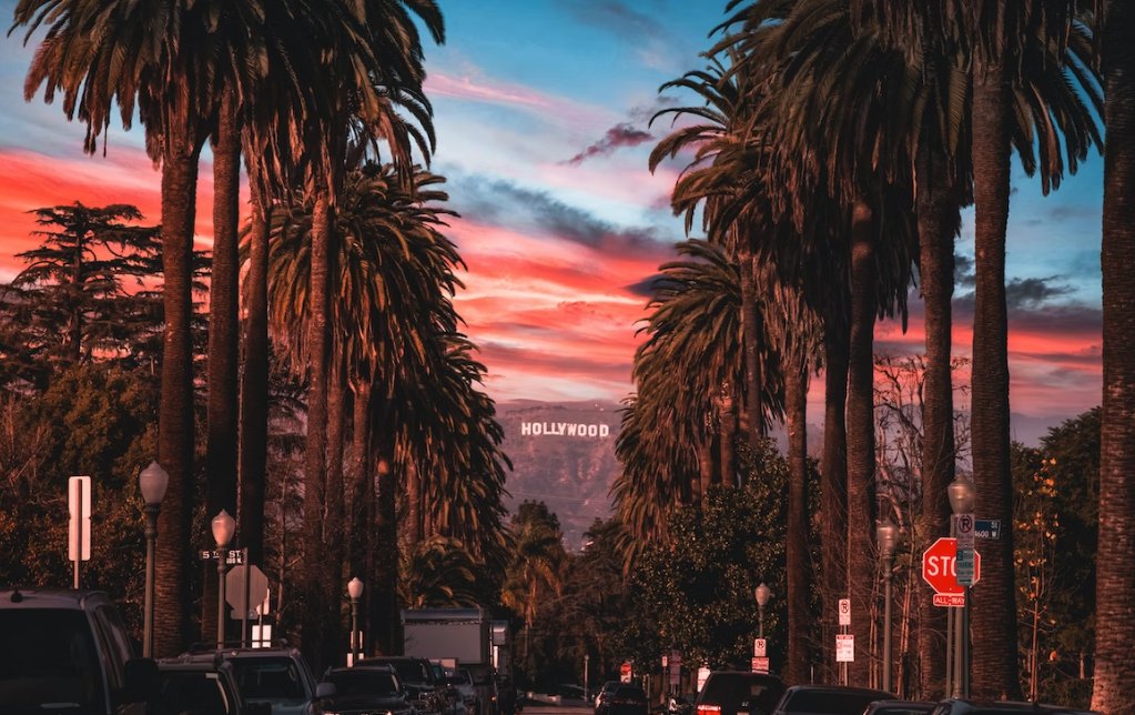 UnbelievableFE's tweet image. Indoctrination: The potential dangers of Hollywood films
premierunbelievable.com/articles/indoc…