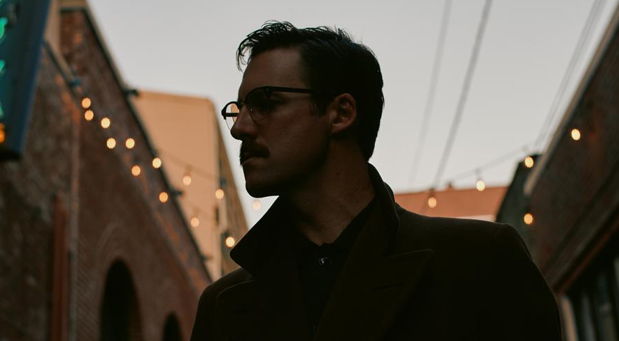 TicketmasterES's tweet photo. 🎶 @nickwaterhouse vuelve a nuestro país para presentarnos su último trabajo, “The Fooler”, sobre los escenarios de Madrid y Barcelona ✨🙌
Consigue tus entradas en https://t.co/s17L0Mky1l
🎫👉 https://t.co/oDIz2fiGqT https://t.co/bYct8yyJOn