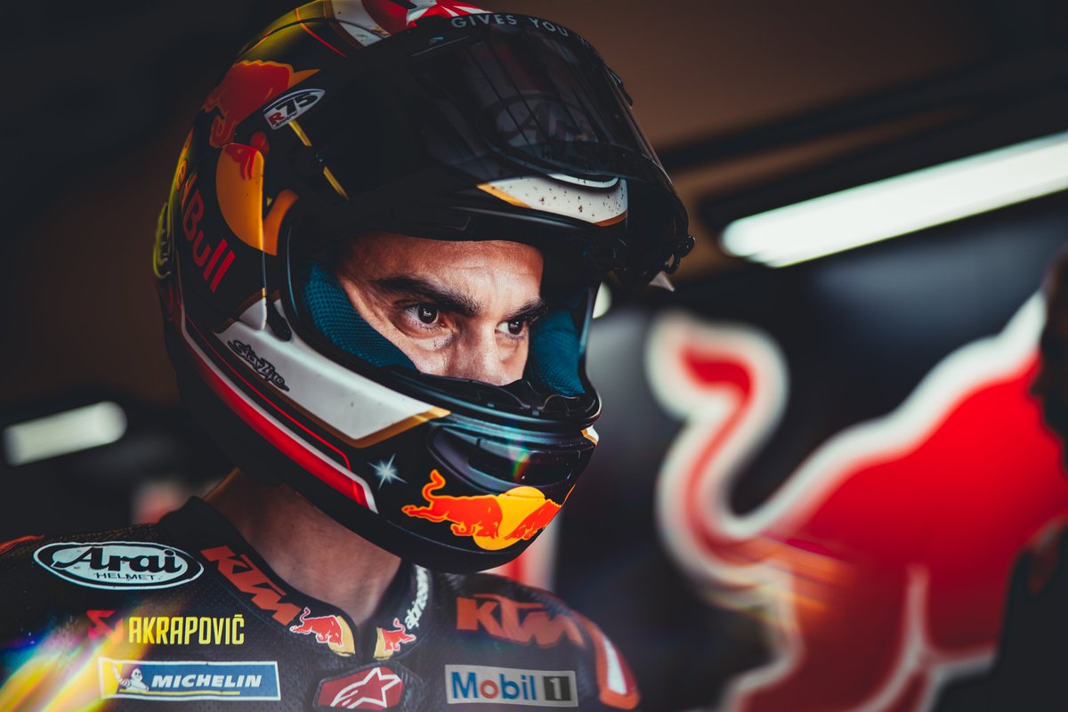 KTM_Racing's tweet photo. We're back racing this week so that means it's time for this man to join the squad. 🔥

We can't wait to have you back with us, @26_DaniPedrosa! 

#KTM #ReadyToRace #SpanishGP 🇪🇸 https://t.co/brffgvXLFl