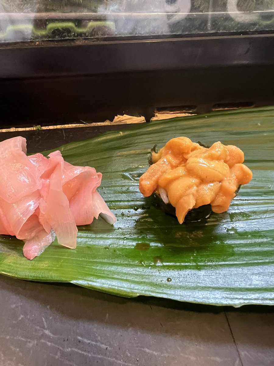 GM to all the sushi lovers out there! #uni #seaurchin