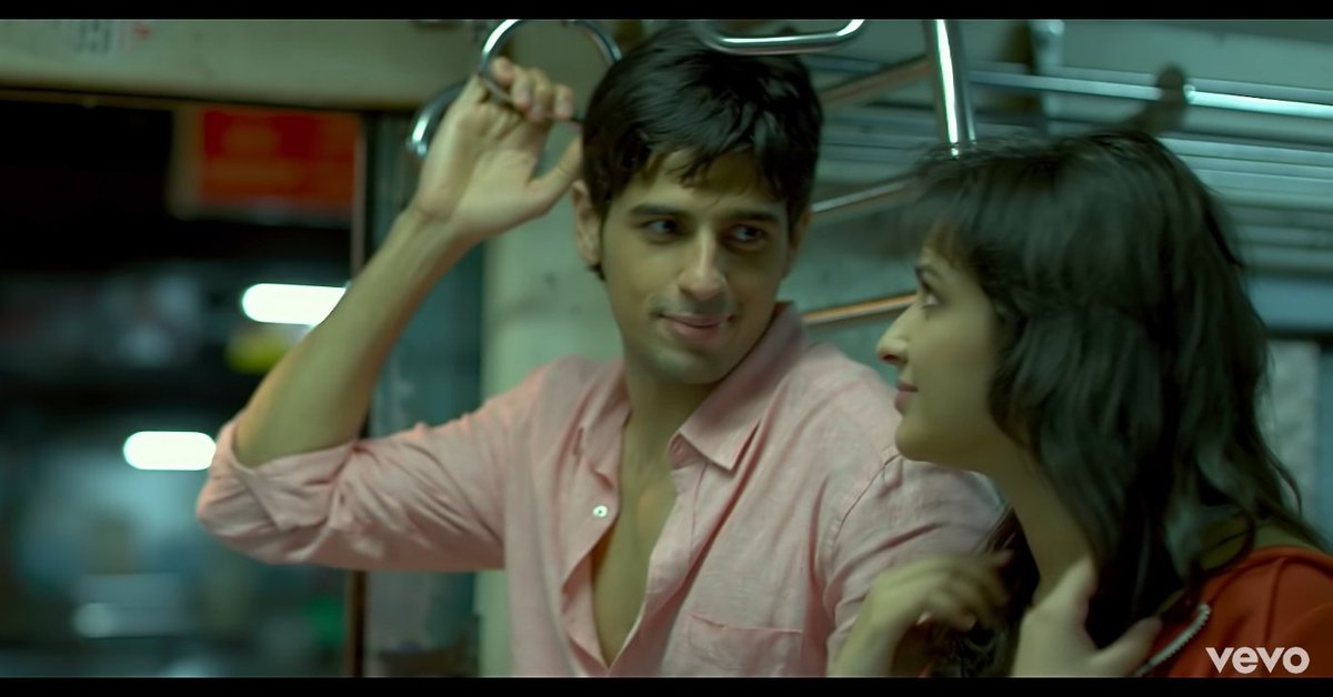 KalsaitMansi's tweet photo. Peak Romance 🫠 https://t.co/jBA9wAf1PW