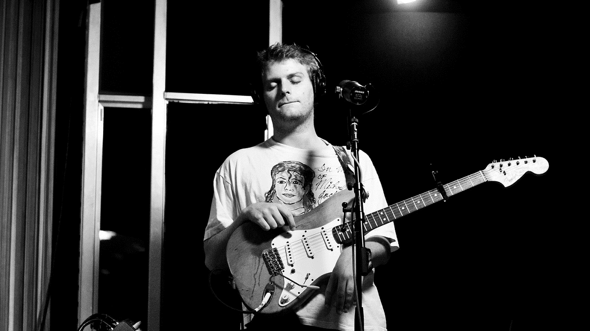 clubberfm_ar's tweet photo. ✖️ Mac DeMarco publicó “One Wayne G”
💥 Una colección masiva de material inédito de un total de 199 demos y bocetos! de entre 2018 y principios de 2023
Enterate de todo en https://t.co/OUCLy7LqNW
#clubberfm , #indie , #macdemarco , #music , #newalbum , #news , #onewayneg https://t.co/0uD5ulMZg2