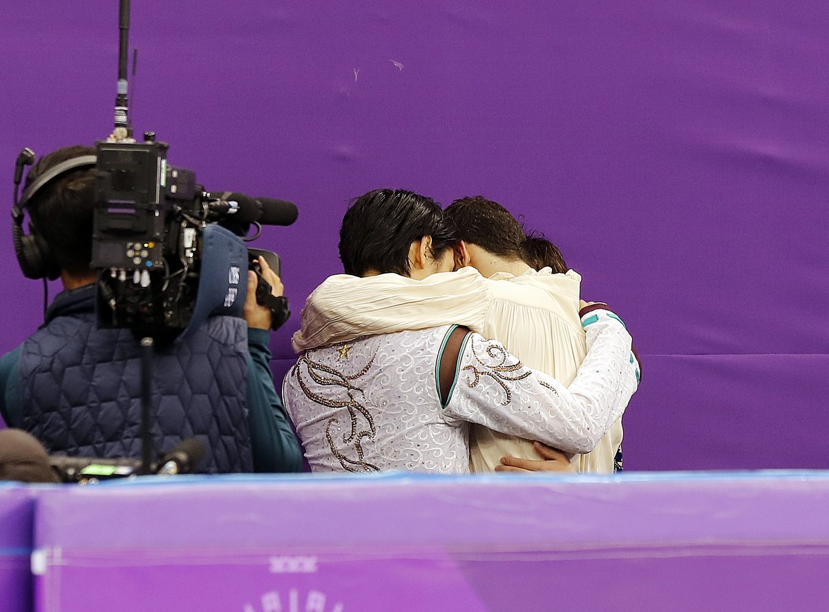 Tres genios del patinaje artístico sobre hielo
📸 Nacho Casares (COE)
#figureskating #patinajeartistico #yuzuruhanyu #javierfernandez #shomauno