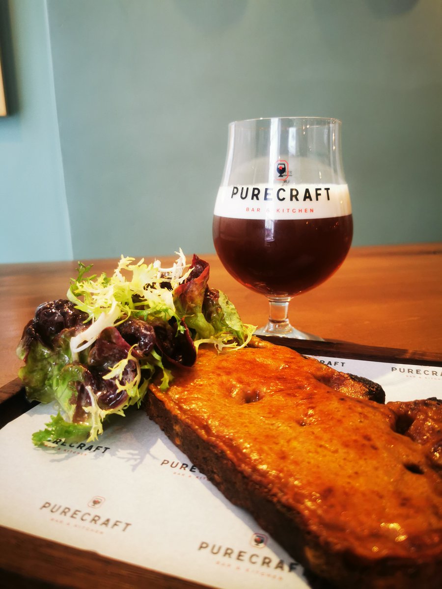PureCraftBars's tweet photo. ⚠️Adult warning⚠️
UBU Cheese on Toast. 🍻🧀
(not suitable for children)
Midweek cuddle from us, to you.

#birminghamfood #birmingham #beer #beerlover #craftale #purity #purecraftbarandkitchen #food #independent #visitbirmingham #foodie #brummie #brumeats #cheese https://t.co/OG2k8ZVVCS