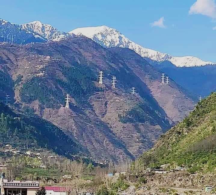 CPEC_UPDATE's tweet image. Progress Update on 884MW Suki Kinari HPP: 90% construction work completed, water intake facility completed, N15 alternate road along with tunnel completed, total investment $2bn by Energy China and CGGC. #CPECMakingProgress #cpec10y #bri