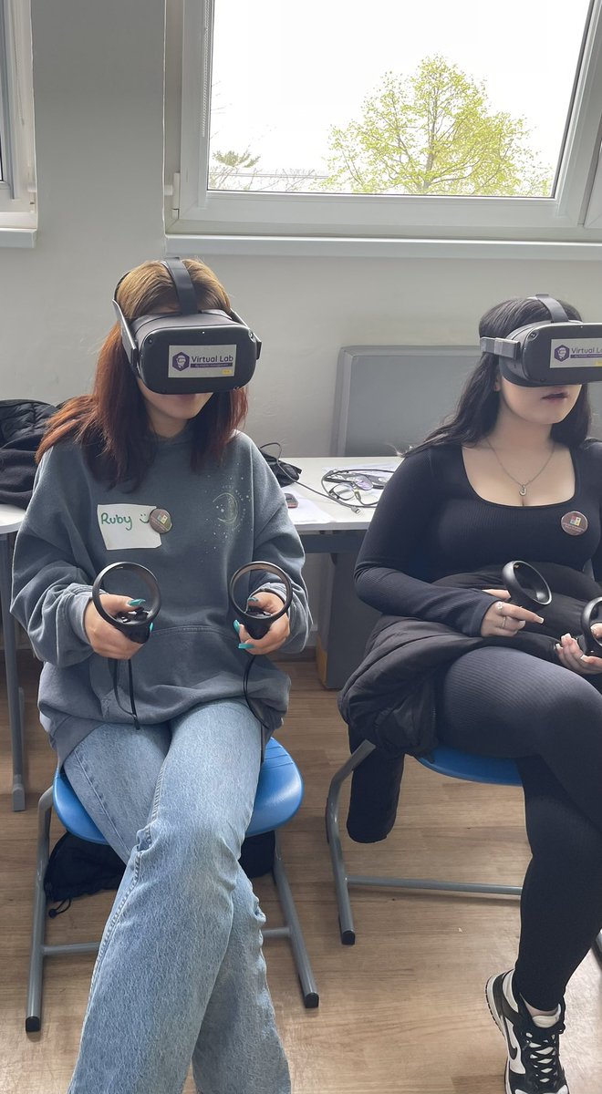 chi_stemgems's tweet photo. Day 1 of Erasmus project in Prague with the BTEC Extended Dip Forensic Investigation students @Chi_College @chi_stemgems for a VR biology lesson https://t.co/FzCuR7v7uk