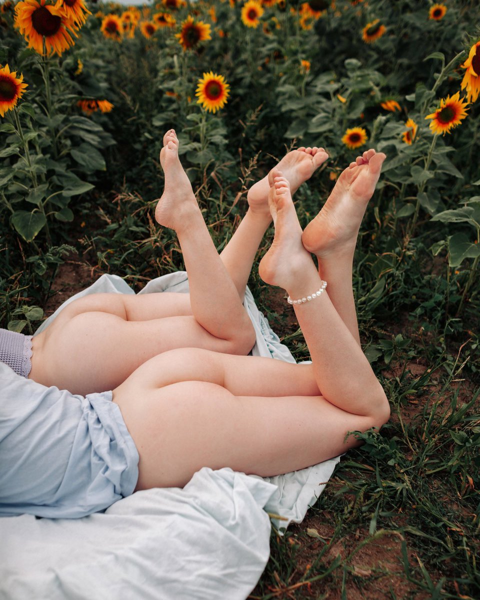 aesthetic nudes tweet media