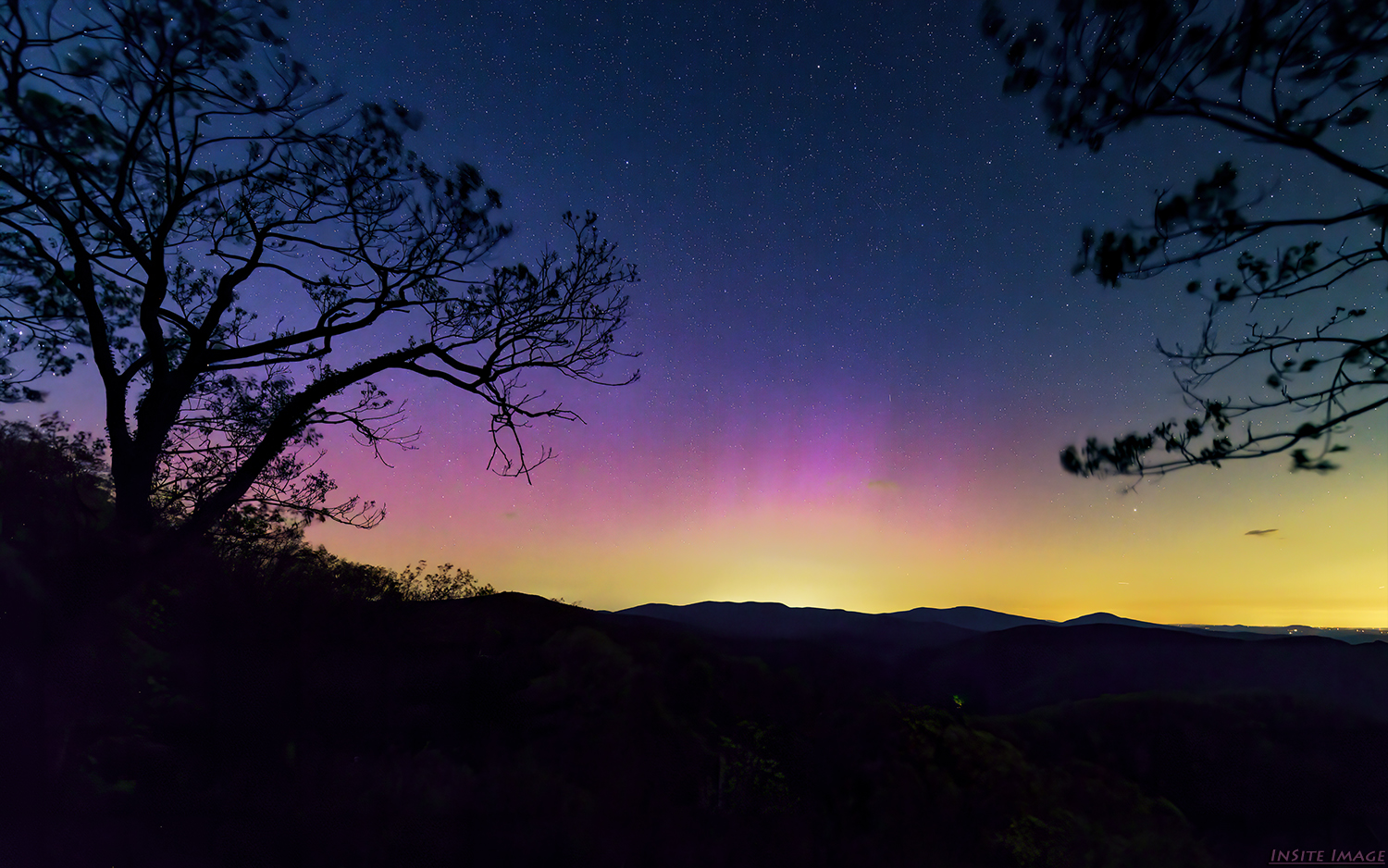 Dave Lyons on Twitter "Last night's Aurora Borealis at Shenandoah
