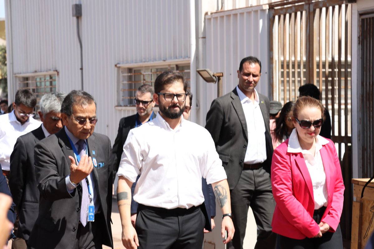 udeantofagasta's tweet photo. 🔴 En visita al Centro de Investigación Avanzada del Litio y Minerales Industriales, CELIMIN, de la U. de Antofagasta, el Presidente Boric destacó el rol de las Universidades en la Política Nacional del Litio https://t.co/i6T7SMPBqm https://t.co/5PrQpvoK4y