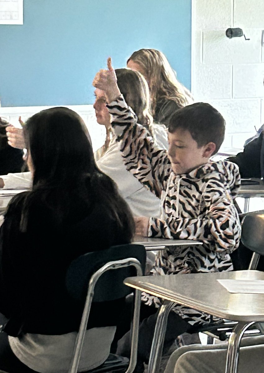 Jennifer Clark tweet media