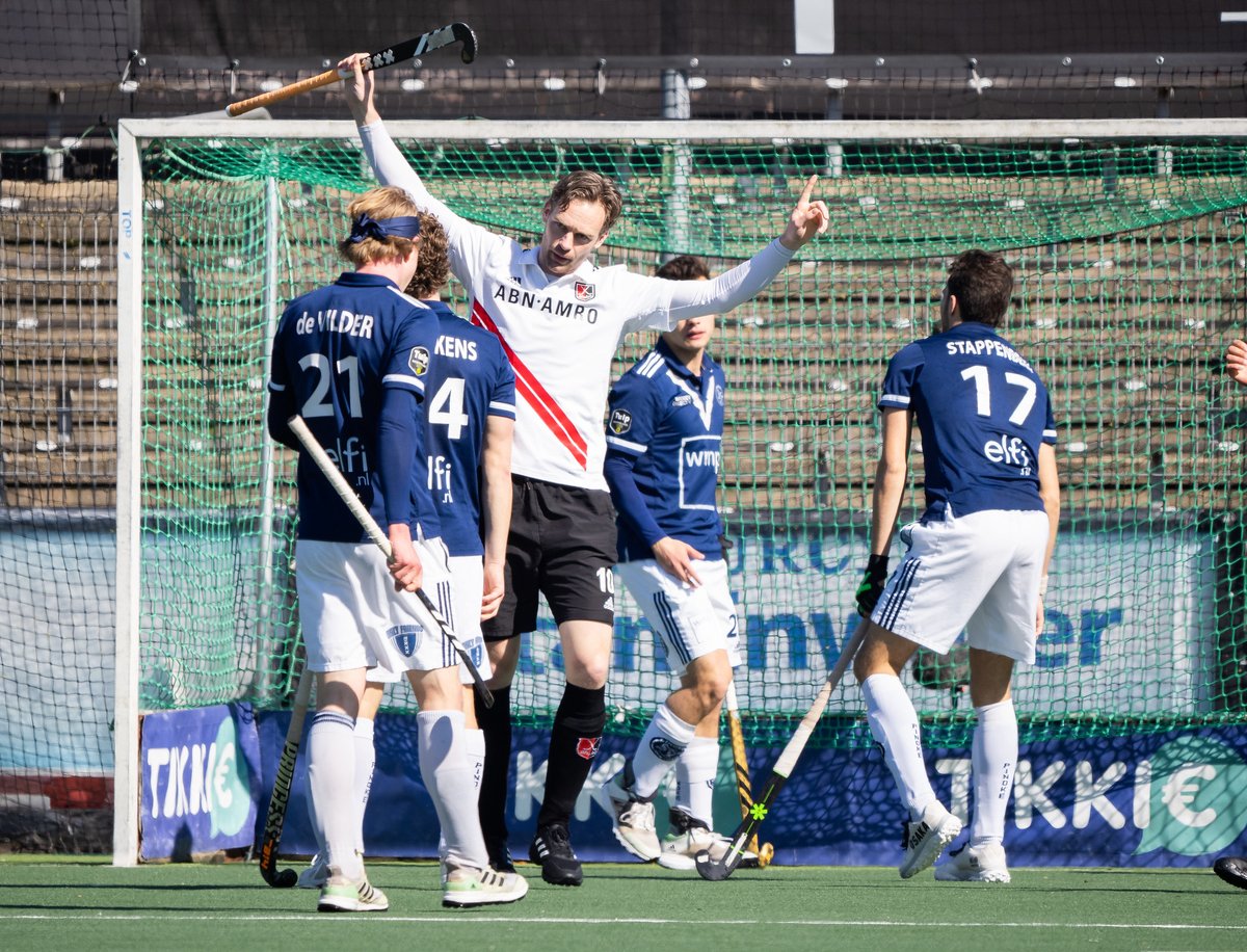Hoofdklassehockey.nl (@hkhnl) on Twitter photo Afgelopen weekend werd hij all-time topscorer van <a href="/AHBCAmsterdam/">AH&BC Amsterdam</a> Komend jaar stopt de superspits <a href="/mircopruyser/">Mirco Pruyser</a> met tophockey
hoofdklassehockey.nl/nieuws/mirco-p… Afgelopen weekend werd hij all-time topscorer van <a href="/AHBCAmsterdam/">AH&BC Amsterdam</a> Komend jaar stopt de superspits <a href="/mircopruyser/">Mirco Pruyser</a> met tophockey
hoofdklassehockey.nl/nieuws/mirco-p…