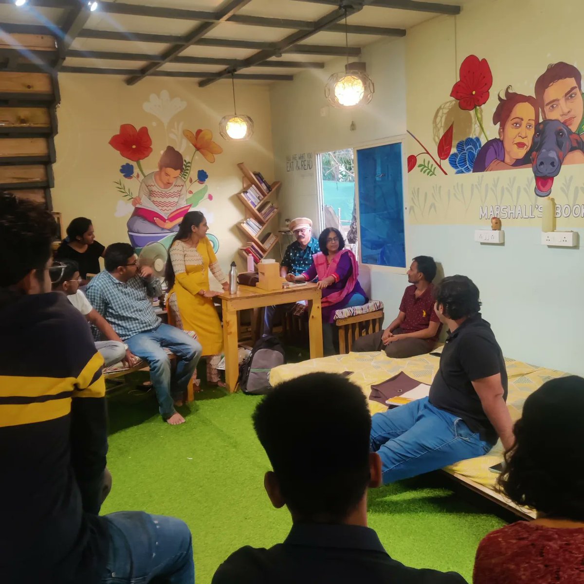 marshallsbookc1's tweet photo. On the occasion of 'World Book Day',@NukkadCafe&amp; PuneWritersGroup Organized 'Ten Events in One Single Day with 13 Speakers in Seven Book Cafes'. Many congratulations and thanks to him for carrying out such a unique initiative on the eve of World Book Day in this wonderful life. https://t.co/WvIKLNjMkg