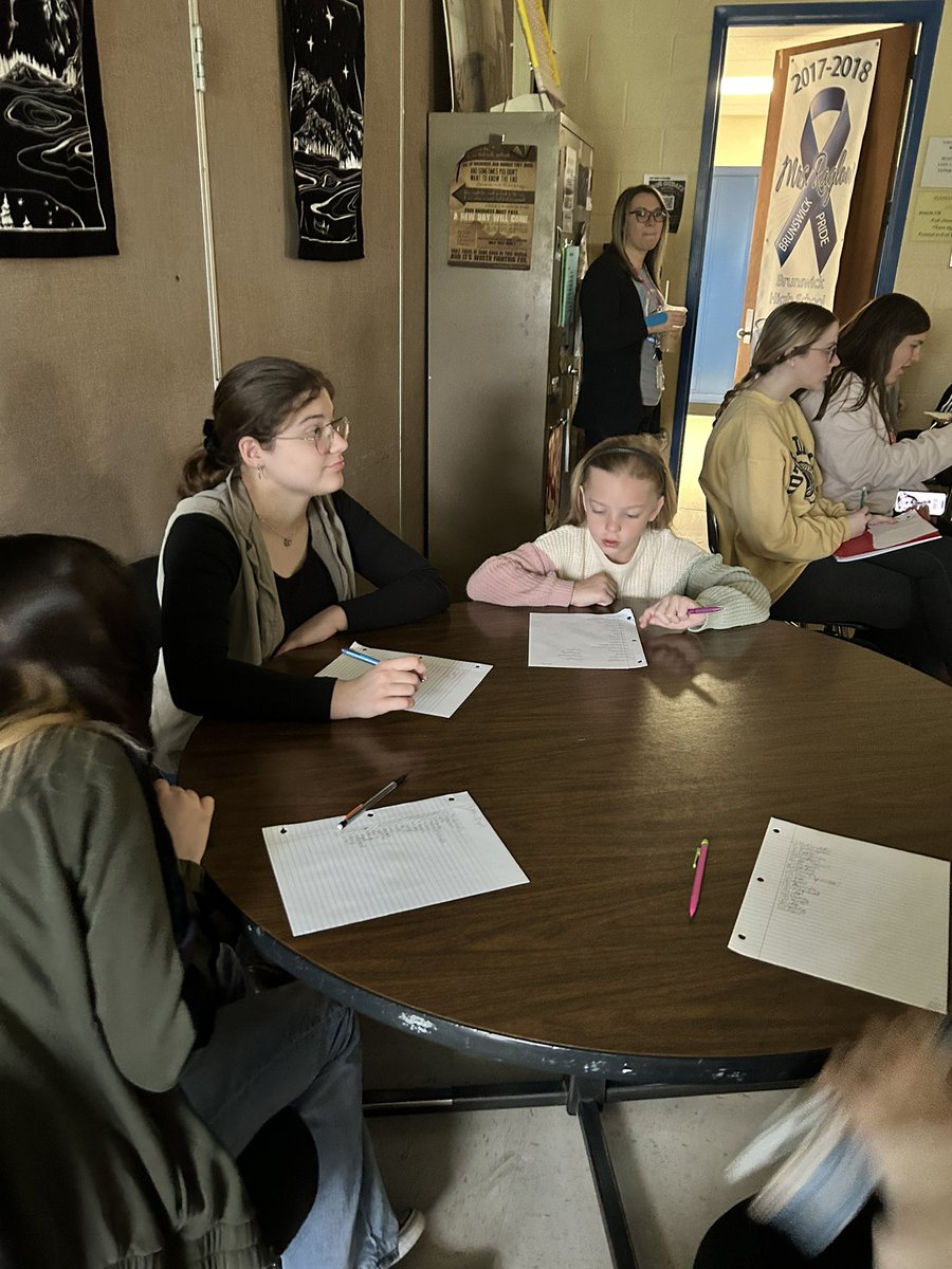 Jennifer Clark tweet media