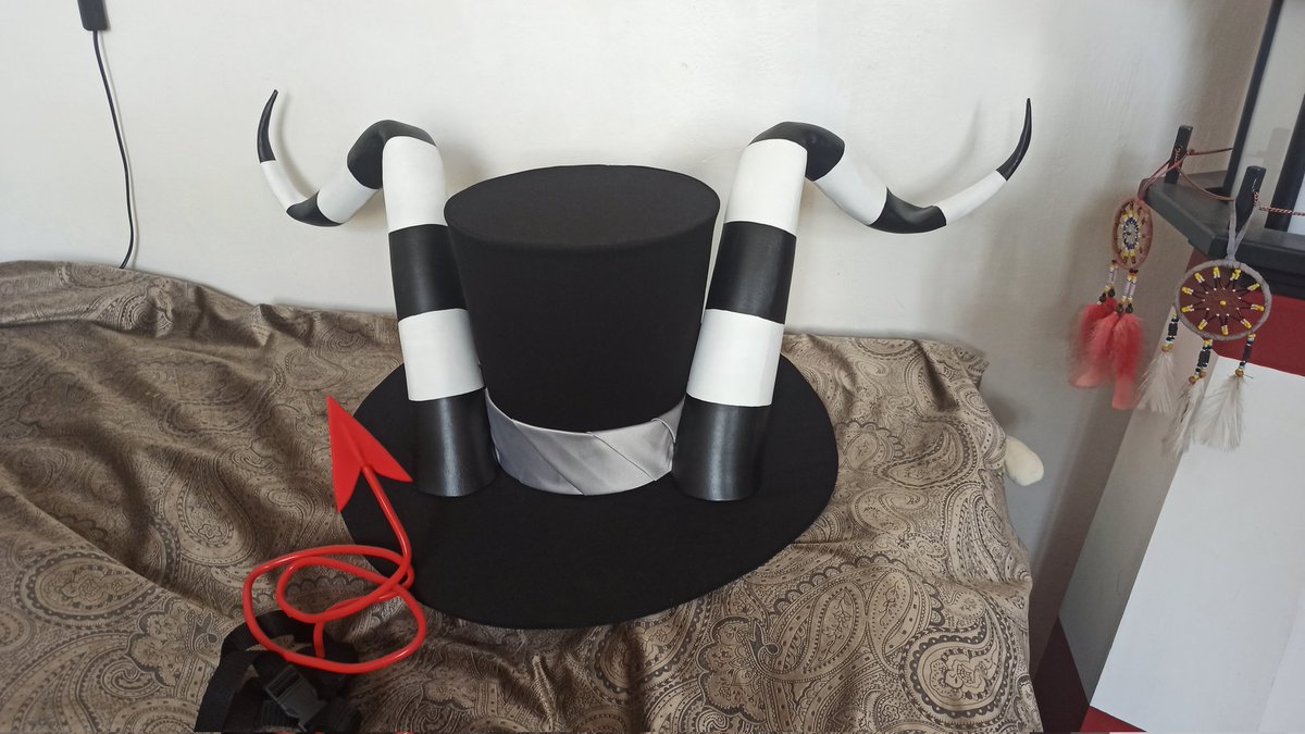 Helluva boss cosplay craft
