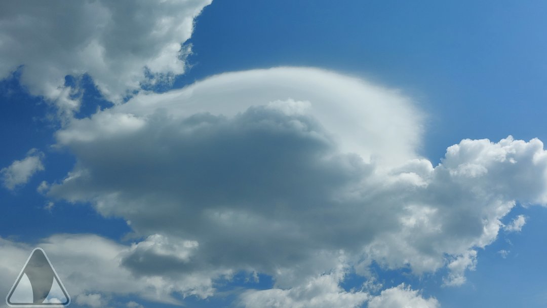 Aktualnie na Lubelszczyźnie można obserwować takie widoki. 
fot. maksowlodacho, #Włodawa
#pogoda #obserwatorzyburz #burza #wiosna