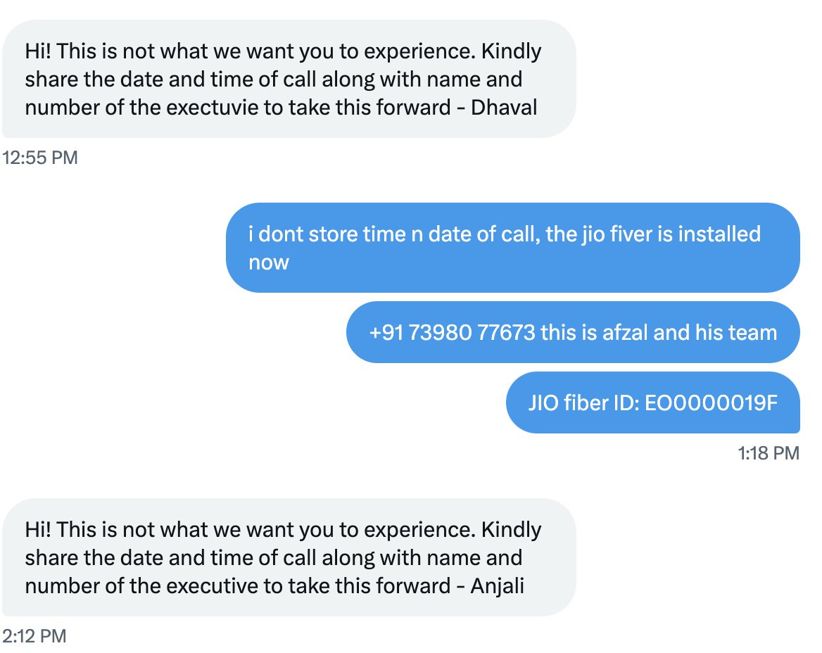 mediception's tweet photo. @JioCare look at your chat-bot you are just fooling your customers. You don't want to help a customer https://t.co/wlzny9WWhq