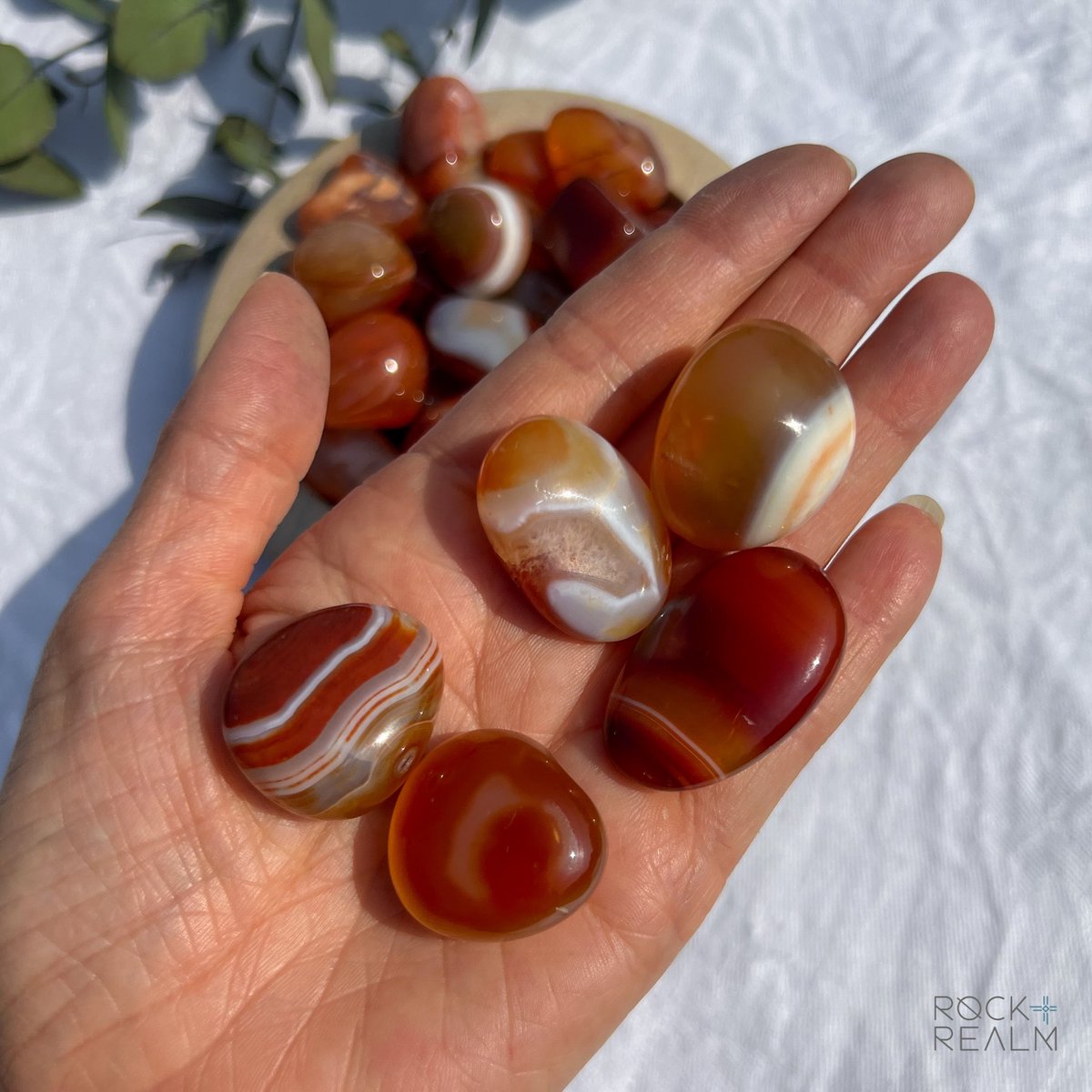 rockandrealm's tweet photo. I ❤️ #Carneliancrystal

It’s fair to say I’ve got a major #crystal crush on #Carnelian with its combination of #courage, #motivation &amp; passion.

Carnelian can help you beat the #Mondayblues or give you the boost you need for a Friday first date! ❤️‍🔥

#crystalsforsale #rootchakra https://t.co/Fh8X0P9cav