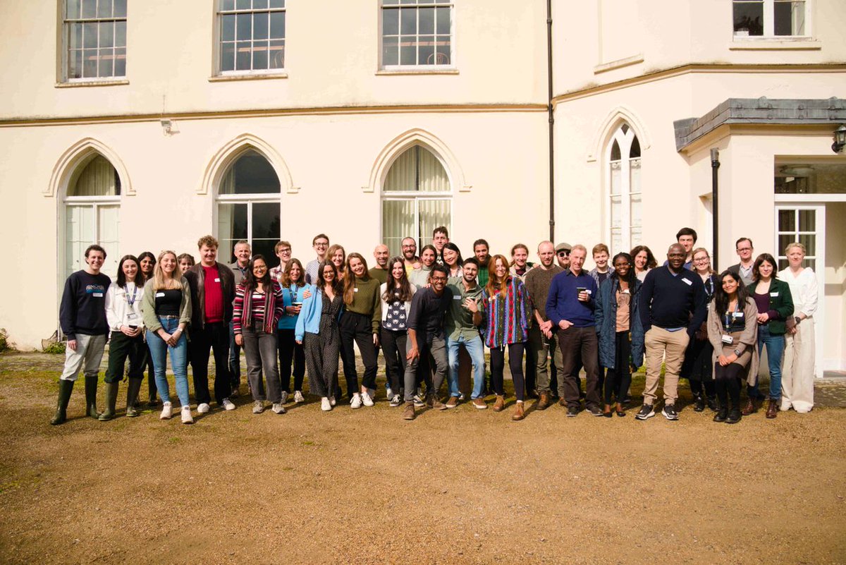 JasminEllaW's tweet photo. Thanks to everyone who came to the @OxfordBiology #Ecology &amp; #Conservation Symposium last Friday at @WildCRU_Ox's Tubney House, and to my fellow committee members for being such an amazing team &amp; organising the day💪 https://t.co/rh5SqyvHZy