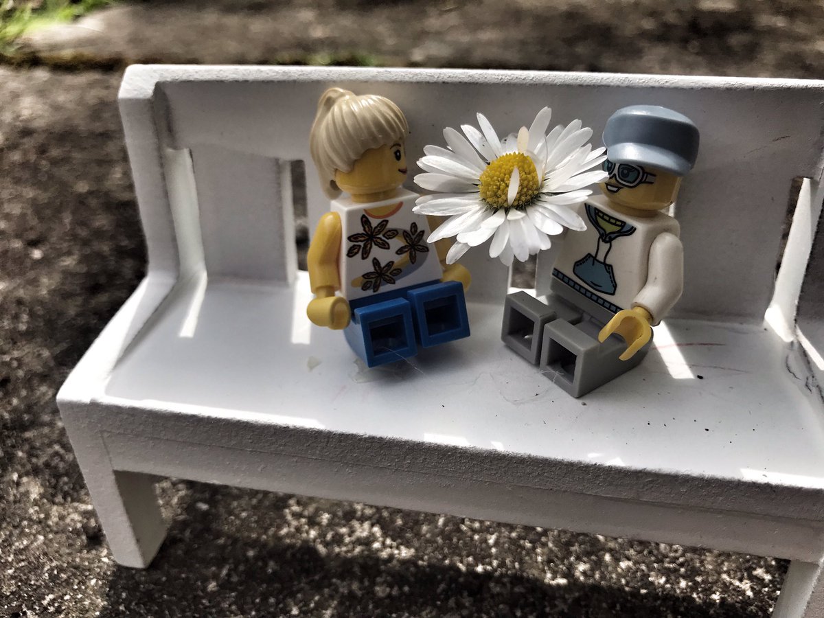 miss_half's tweet photo. @LEGO_Group #Lego #photography https://t.co/pdFqwVAQDN