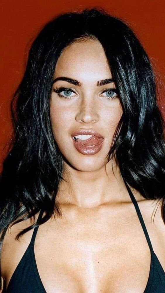 gossipastrolog's tweet photo. Boğa Burcu Kadını https://t.co/RjDFE2rB3O