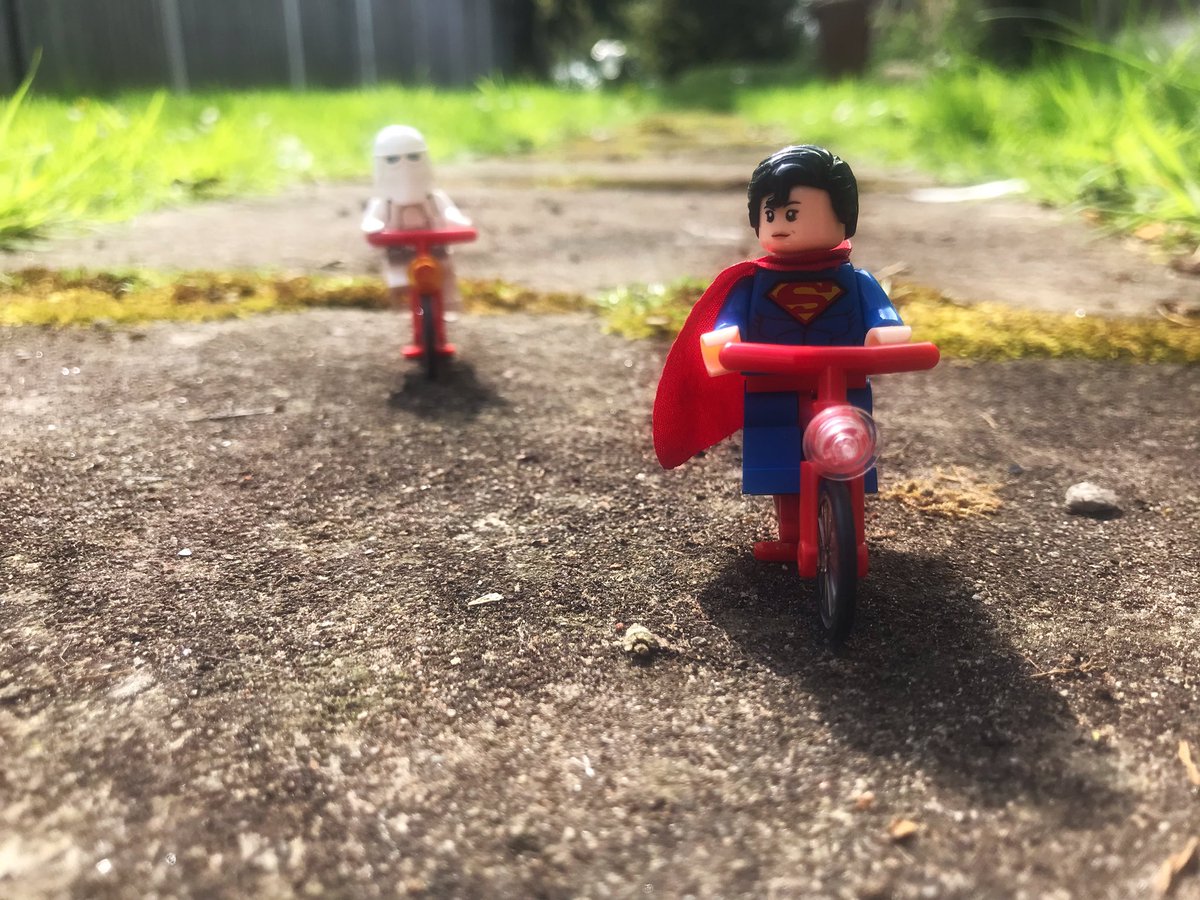 miss_half's tweet photo. @LEGO_Group #Lego #photography https://t.co/PZQSP97bET